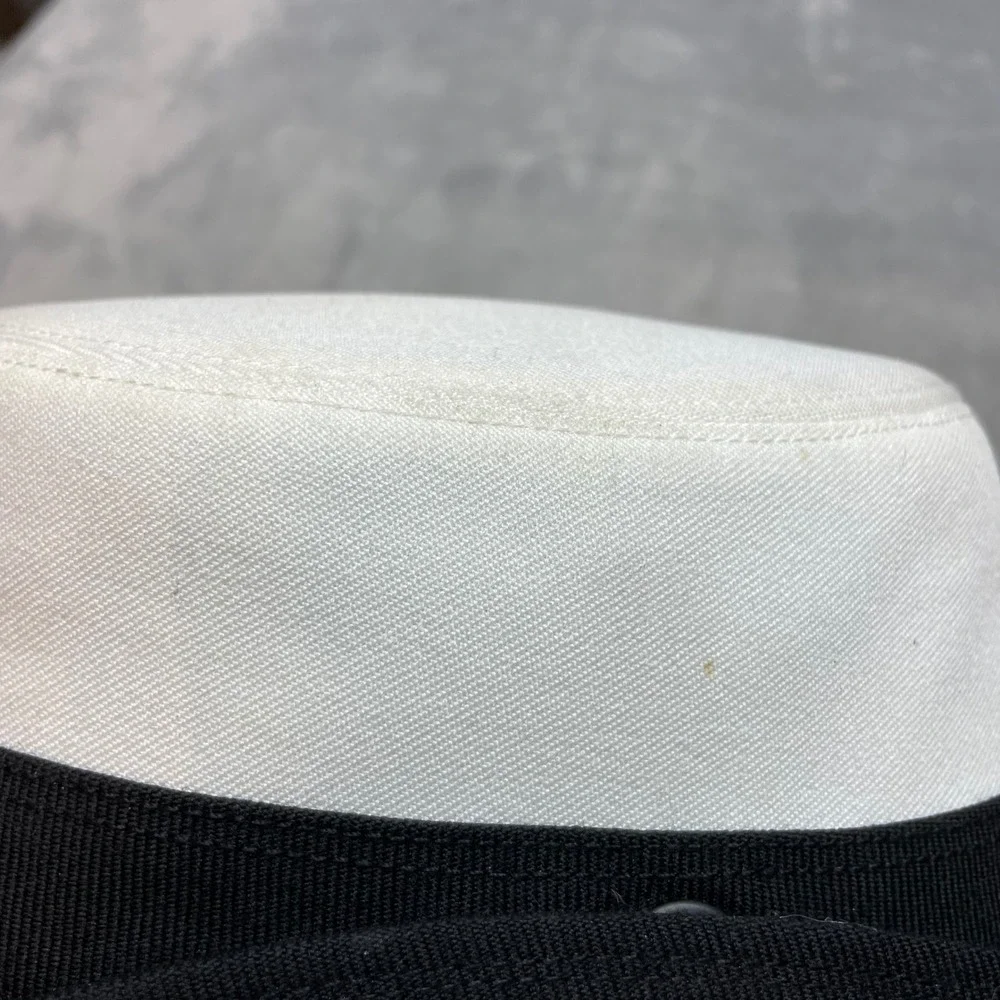 DSCP Womens Military Service Hat Size 22.5 White USN Insignia Nautical